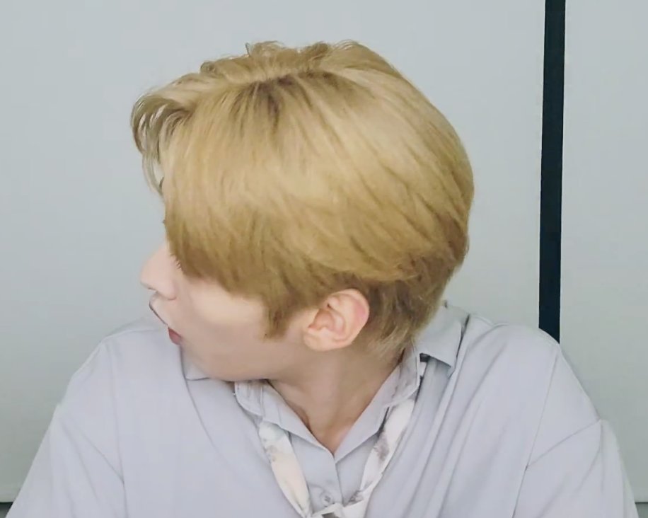 Shm On Twitter: "Comment: "Seungmin Is Behind You" Pro Actor 😂 Https://T.co/Edtulsiqza… "