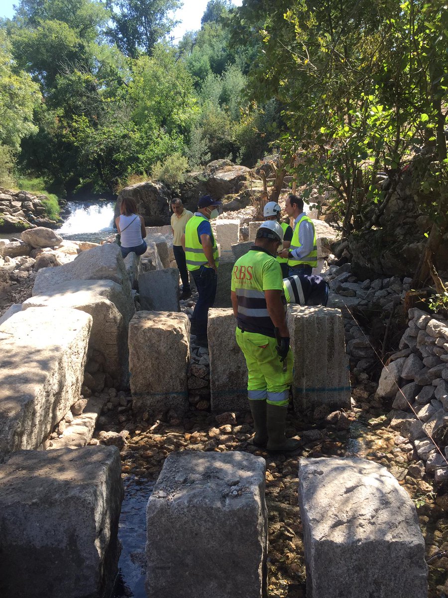 MIGRA_minho's tweet photo. A pesar de haber finalizado el proyecto, el #ICNF ha mantenido el compromiso 🤝 de permeabilizar este afluente perteneciente al Tramo Internacional del Río Miño #TIRM
ℹ️ https://t.co/Cj6EqmnZ9j
@poctep
#InterregEurope #MigraMiño #POCTEP https://t.co/EKW2nHaPjE