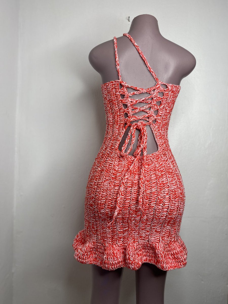 OreAkinde's tweet photo. This splash crochet dress is a must haveeee😍
Price: 12k - 25k (naira) $65
Available in different colors and sizes
Shipping is available worldwide ✈️

Please RETWEET 🧎‍♀️ https://t.co/DFR1lehLyh