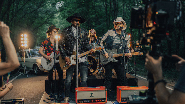 Jimmie Allen And Brad Paisley Hit The Blacktop For Their Cinematic “Freedom Was A Highway” Video https://t.co/9zj88mfRqX #musicnews https://t.co/elGwSzEOeb