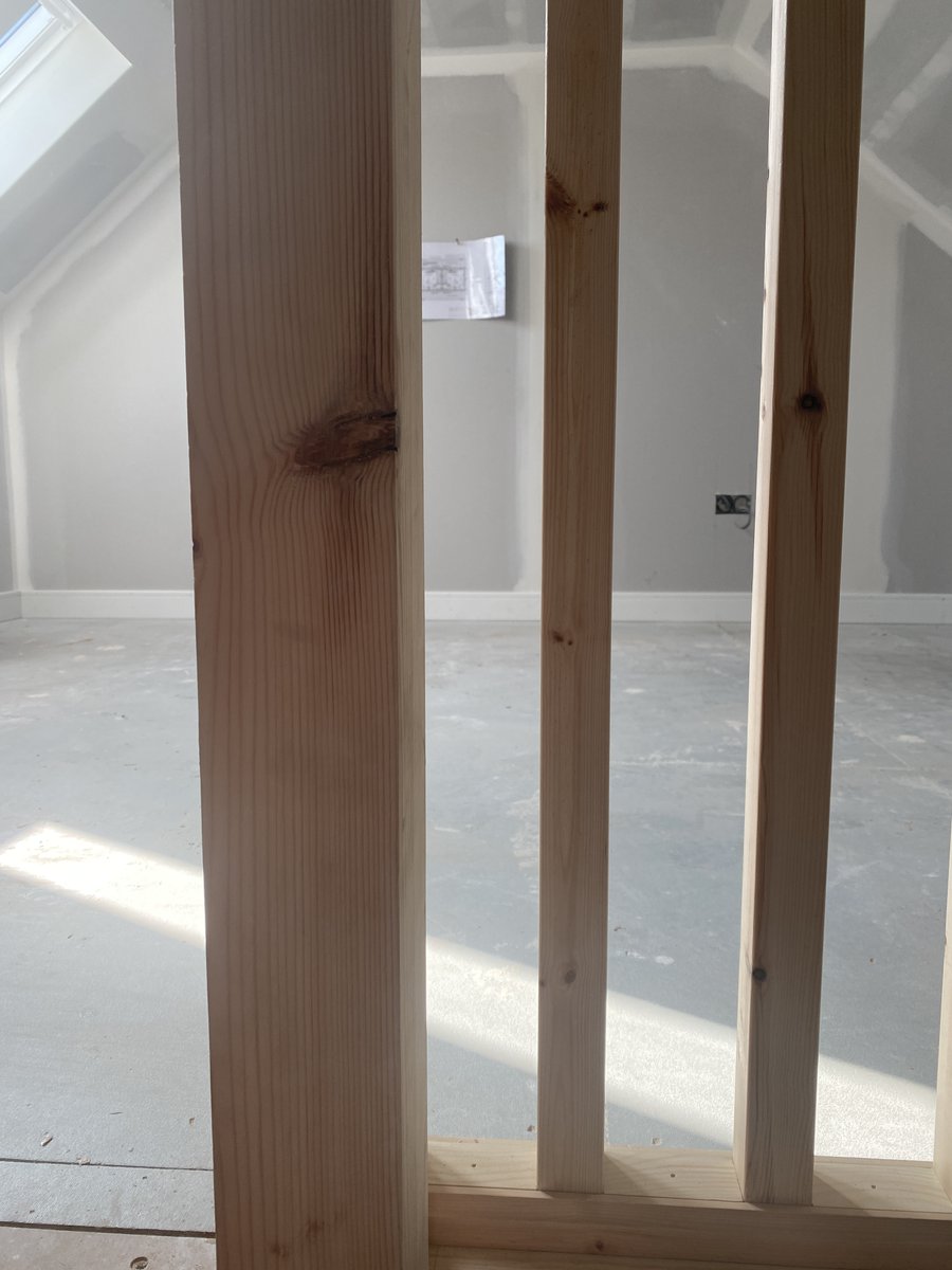 MyrahConstruct's tweet image. CLEEVE PROJECT UPDATE

We are now in our final development stage of our £2 million residential project with the roofing being completed on plots 6 &amp;amp; 7. Plots 1 to 4 are waiting for installation of kitchen and bathrooms

We are still on schedule for completion in Autumn 2021
