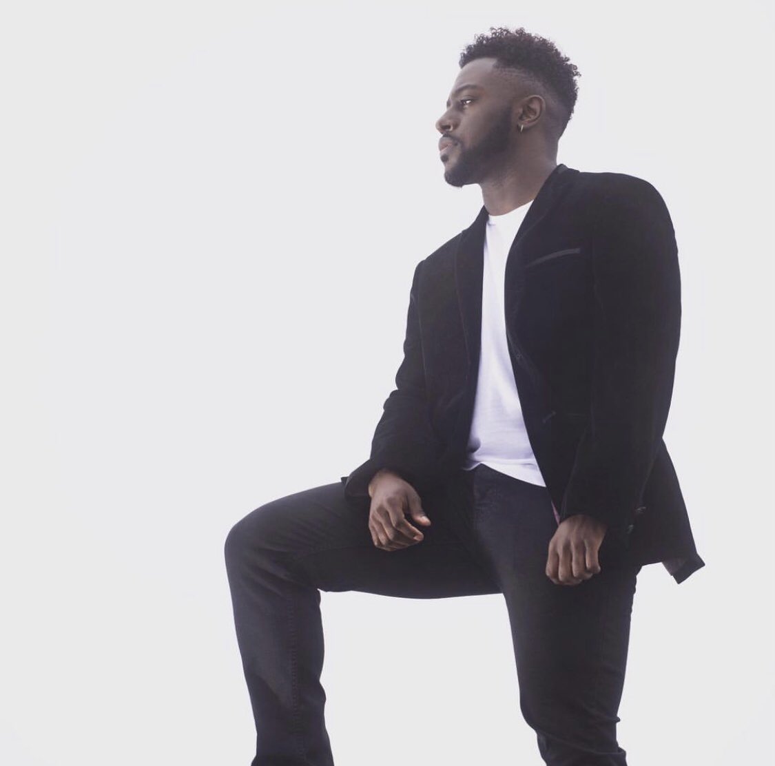 TheANSMA's tweet photo. The multifaceted @Keontebeals 🎶 💼 

#KeonteBeals #ANSMA #Music #entrepreneur  #authour https://t.co/7dJa9hUYiA