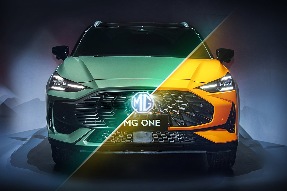 droomdiscovery's tweet photo. #MG #One Premium Midsize #SUV Globally Unveiled

#MGOne SUV comes with powerful chip technology, advanced electric architecture &amp; an active digital ecosystem

Being based on MG’s all-new Sigma architecture, it will get Hector’s 1.5L petrol unit https://t.co/NVAl8gI23d @MGmotor https://t.co/KILjQ94nie