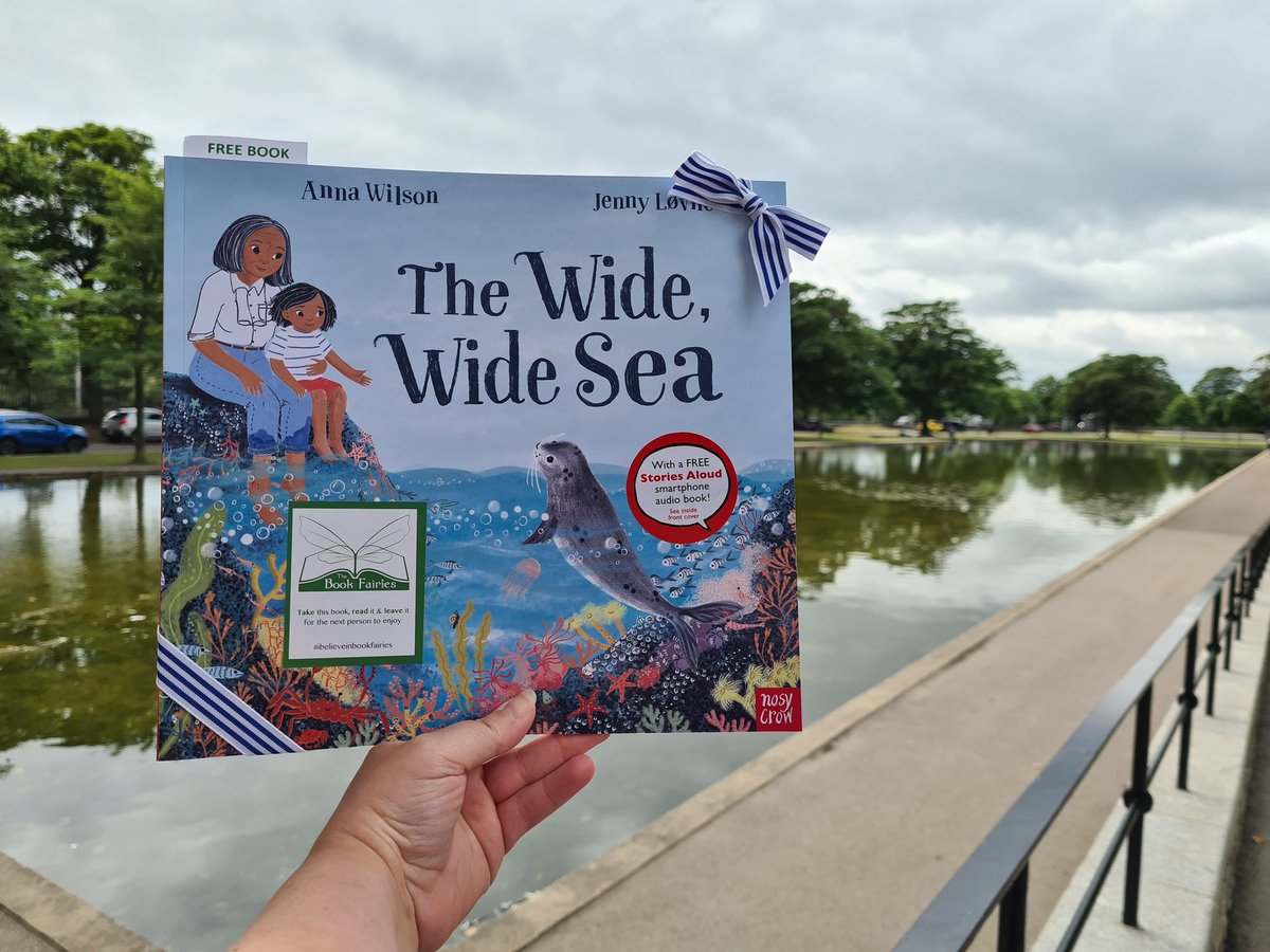 TODAY in Aberdeen! Look out for The Wide, Wide Sea as we mark the end of #PlasticFreeJuly with a beautiful story about respecting our oceans and wider environment. #IBelieveInBookFairies #TBFWide #GreenBookFairies #TheWideWideSea