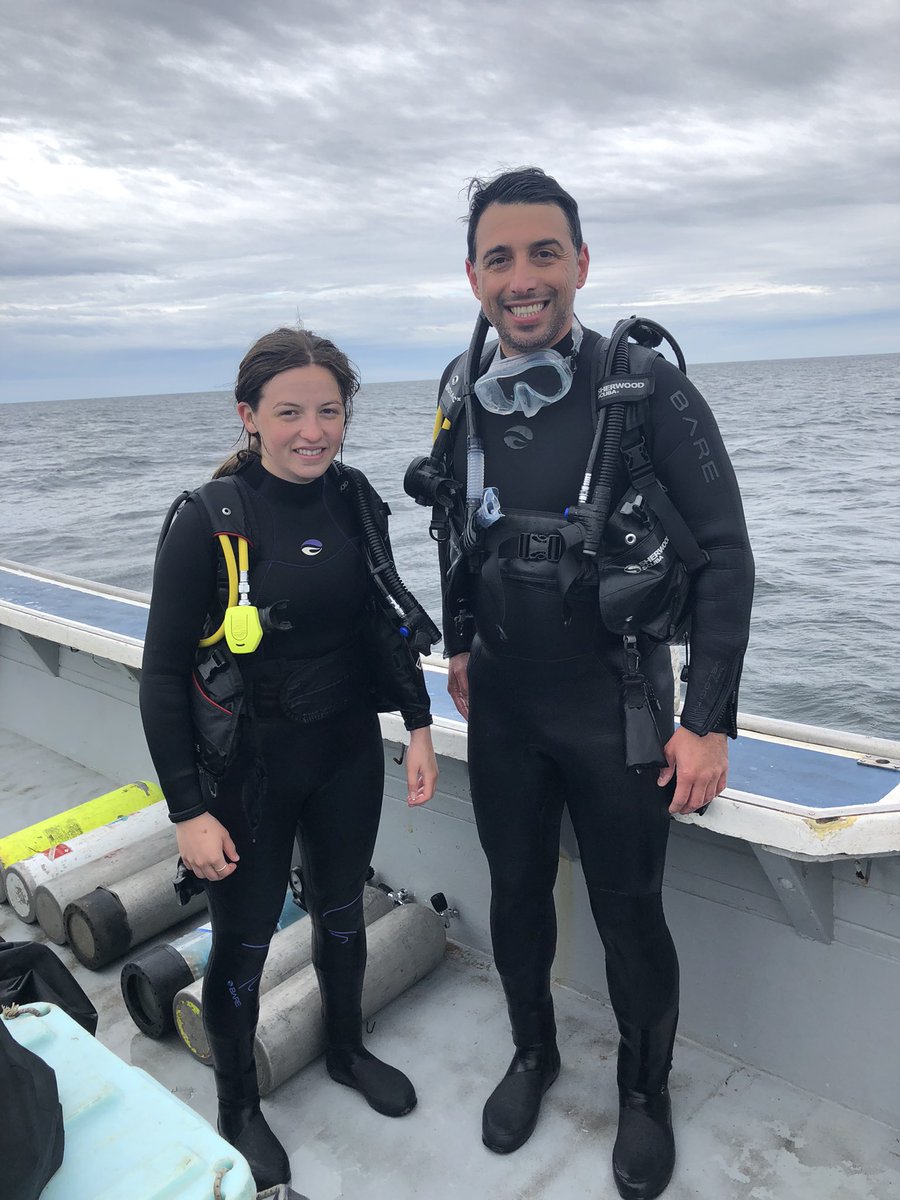 AtlanticBiofab's tweet photo. Ali and Sydney during their PADI certification training! #scubadiving #research https://t.co/NqfjGl4W1Y