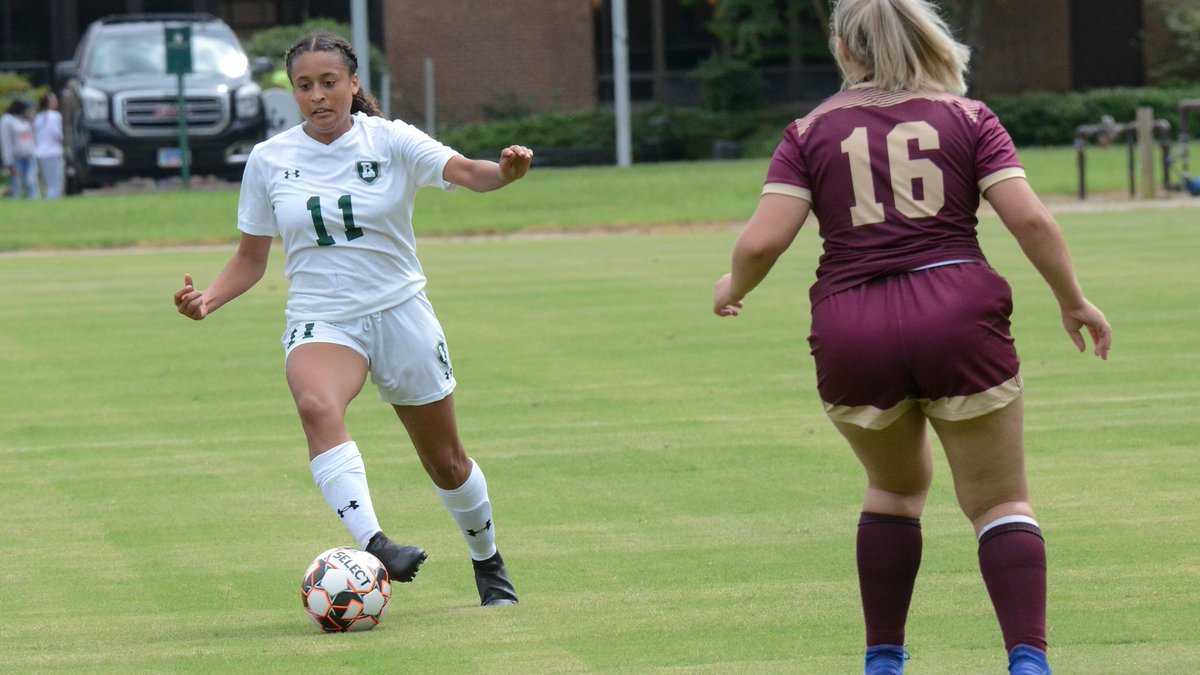 rbc_wsoc's tweet photo. #MemoryMonday features a shot of Jenaka Derksen from our inaugural season in 2019!🟢⚽️⚪️ #gorbcstatesmen #rbcstatesmen #seizeyourpotential https://t.co/Yuw62SqohS