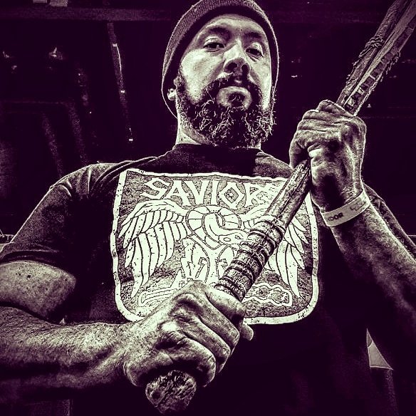 #MeanMugMonday ! Looking forward to a full convention season again! Really enjoy meeting my #TWDfamily and #QueenFamilia! Will have plenty of new art prints, merch, and photo-ops!! #WeAreNegan #Lucille #TWD #QueenoftheSouth