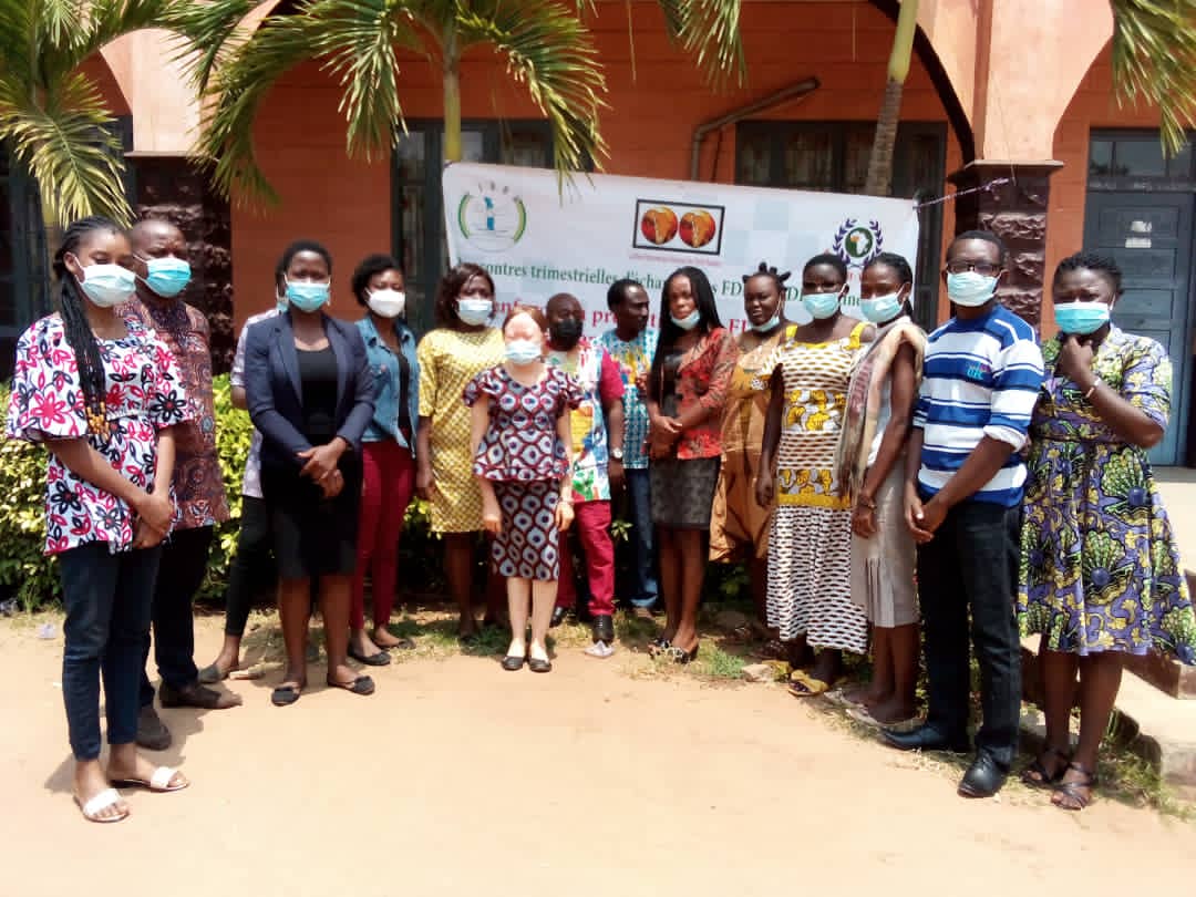 anatofficiel's tweet photo. l'ANAT était le 29 juillet 2021 au CESAL à #Tokoin, avec la Coalition Togolaise des Défenseurs des Droits Humains(#CTDDH).
@MDHRIR_Togo @CNCDH @Defenseurdroits
#DroitHumains https://t.co/hDgO4llvaZ