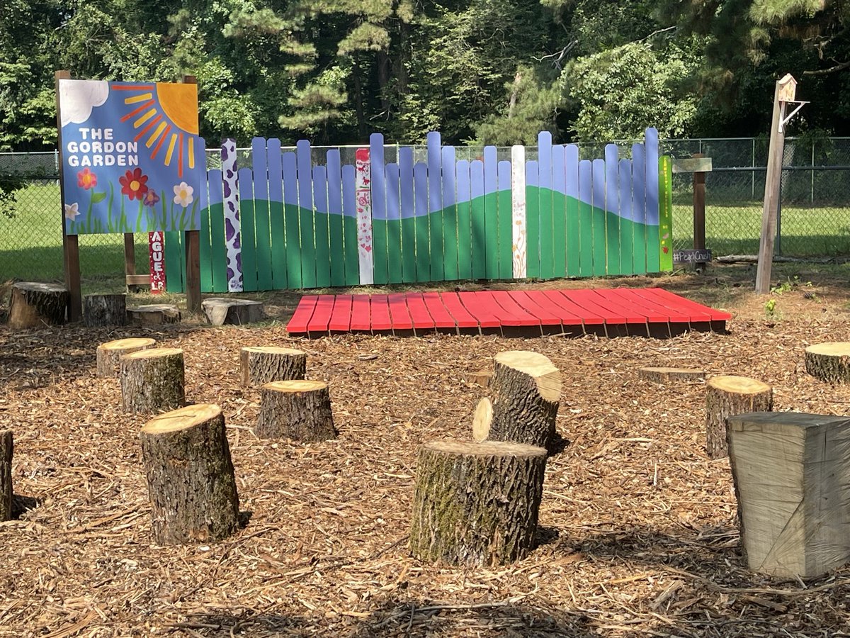 Chicot Elementary-LRSD (@chicotlrsd) on Twitter photo The Gordon Garden is looking great! Our outdoor classroom got a makeover over the weekend. We can't for everyone to see the final product in a few weeks. Thanks to all the volunteers and <a href="/CityLittleRock/">City of Little Rock</a>! <a href="/MichaelPoore1/">Michael Poore</a> <a href="/jbarth4arkansas/">Jay Barth</a> <a href="/dlsmith1221/">Darian Lynn Smith</a> <a href="/lrsd/">Little Rock School District</a> The Gordon Garden is looking great! Our outdoor classroom got a makeover over the weekend. We can't for everyone to see the final product in a few weeks. Thanks to all the volunteers and <a href="/CityLittleRock/">City of Little Rock</a>! <a href="/MichaelPoore1/">Michael Poore</a> <a href="/jbarth4arkansas/">Jay Barth</a> <a href="/dlsmith1221/">Darian Lynn Smith</a> <a href="/lrsd/">Little Rock School District</a>