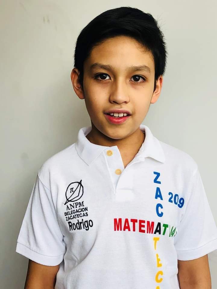 juanmramosb's tweet photo. #ORGULLOFRESNILLENSE. TENEMOS CAMPEÓN DEL MUNDO EN MATEMÁTICAS.
RODRIGO GANA LA MEDALLA DE ORO EN COMPETENCIA INTERNACIONAL DE MATEMÁTICAS.
Porque no todo es malo, El pequeño Rodrigo Saldívar, de 11 años, pero su formación académica está en Fresnillo
#Comparte #Viral #BienHecho https://t.co/GbN24UShuh