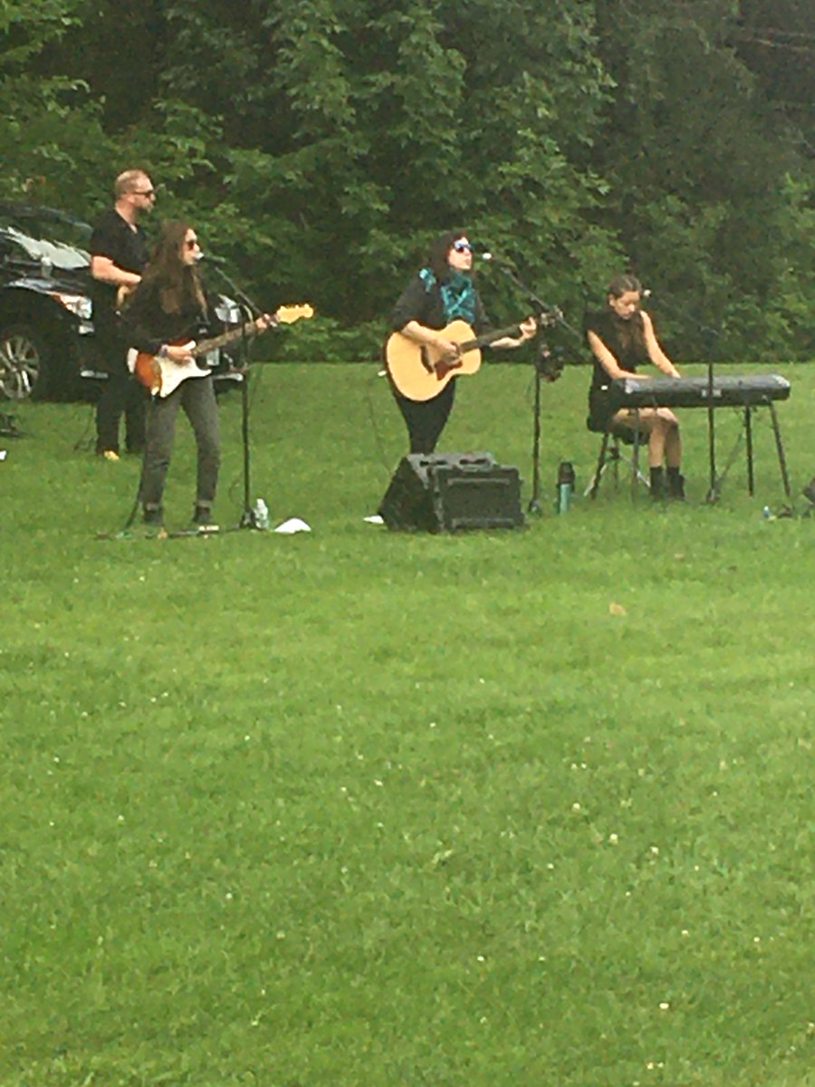 barrybergman's tweet photo. There has been great music on Sunday evenings at the Newton Centre Bowl this summer. The Wolff Sisters, who preformed last night, were terrific. https://t.co/hKvYULsai7