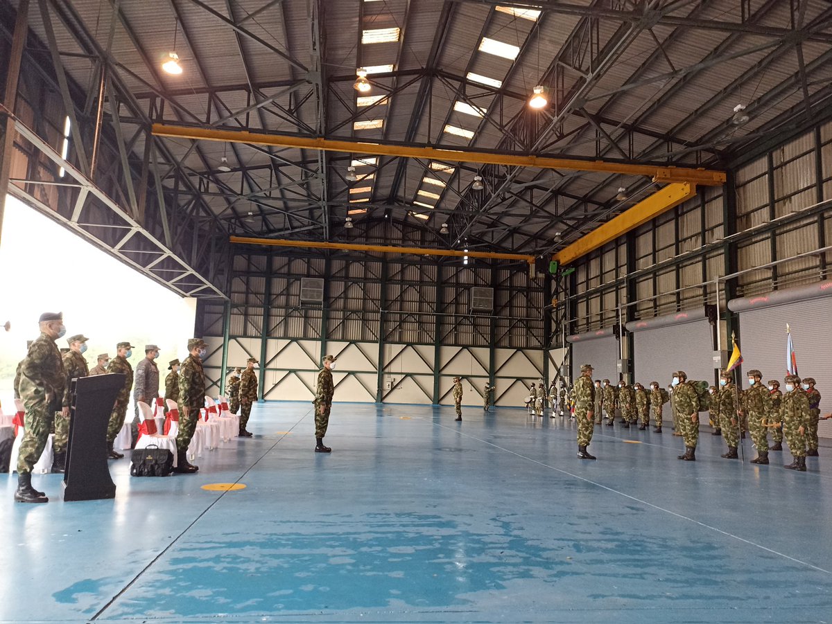 CCON3_FFMM's tweet photo. #AEstaHora | En las instalaciones del Fuerte Militar Larandia #Caquetá, con una ceremonia de bienvenida se da inicio a la inspección formal total del #CCON3 por parte del señor Mayor General Juan Pablo Forero Tascón, Inspector General @FuerzasMilCol #LaVictoriaEsDeTodos https://t.co/7P41v2w4si