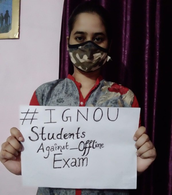 Deeksha20040223's tweet photo. #IGNOU_Students_Against_Offline_Exam @Amulyasingh01
@OfficialIGNOU 
@PMOIndia 
@EduMinOfIndia https://t.co/jrDohg5bKo