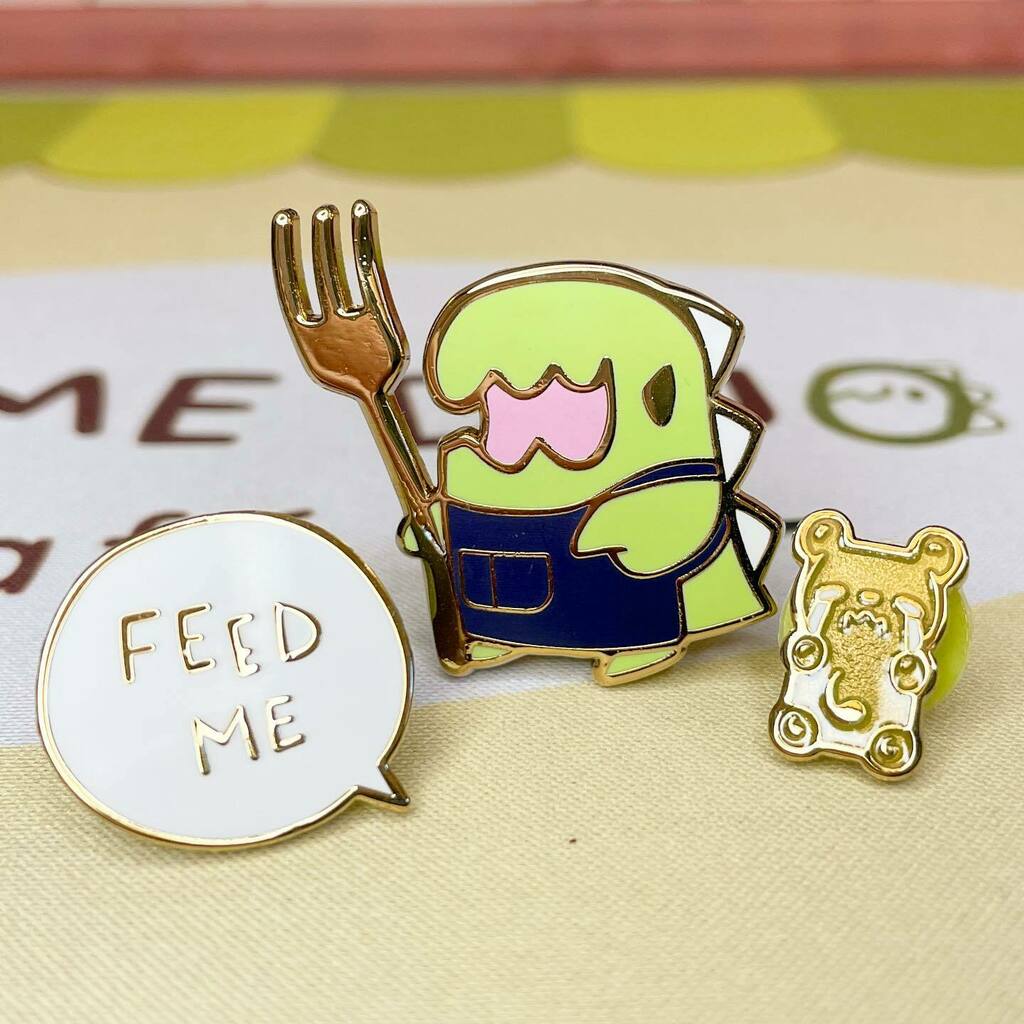 sakuradragon's tweet photo. New pins just arrived today! :D 

I can give you all a date now! 🍬 The Feed Me Dino Cafe collection is launching Sat, August 14 @ 3PM PT! 🍬

#tinyrpguniverse #enamelpins #kawaii #pins #lapelpin #shopall #smallbuisness #smallcreativebusiness #pinclub … https://t.co/zSH9wQutjZ https://t.co/6GgpZXkaw3