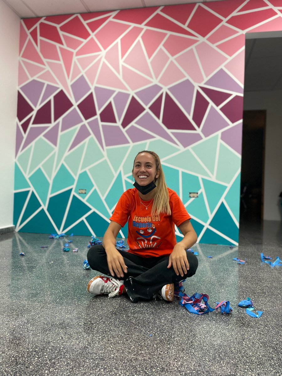 itxamusic's tweet image. Luego de tanto esfuerzo, estrés y lágrimas caídas hoy les presento lo que una vez comenzó como una idea: “Ohana Learning”, mi primer negocio de estudios supervisados para niños y niñas de Kinder a Tercer grado💓 

Agradecería un retweet para poder llegar a más personas🙏🏽¡GRACIAS!