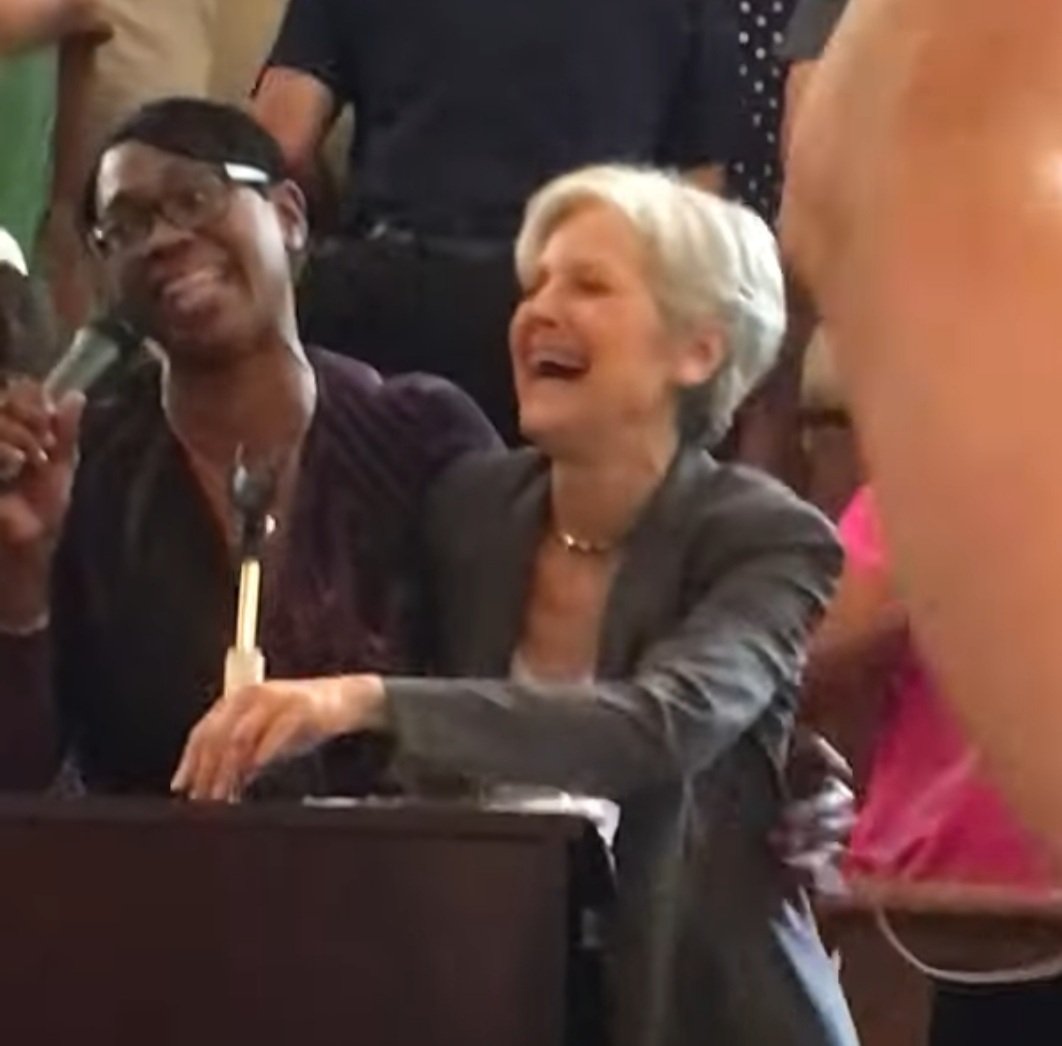 SeriousSam26's tweet photo. Quick reminder:

The "Democratic Establishment" got us
Medicare
Medicaid
Affordable Care Act
Social Security
EEOC
Civil Rights Act
Voting Rights Act

The dirtbag #ShitLeft got us:
George W Bush
Donald Trump

From now on when the dirtbag left punches we punch BACK.

#DemsGotThis https://t.co/1OzFbqQLb1