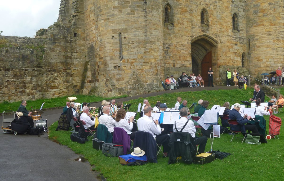 rotarytonbridge's tweet photo. Well done #SecondWindConcertBand for playing on the lawn at @TonbridgeCastle yesterday in between bouts of torrential rain. #TonbridgeRotarians collected money in aid of local charities and the band. The hardy souls who braved the elements to listen to the music gave generously. https://t.co/JVwLSoS03D