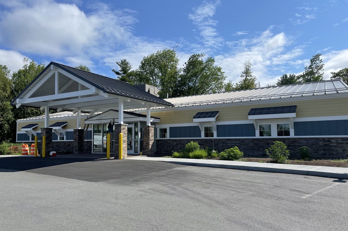 We are adding the finishing touches and prepping to welcome patients to the newly renovated building at 900 Broadway, Building 1! The Outpatient Service Center will open to patients on Monday, August 23. Learn more about this new space: behealthymaine.com/osc-july-updat…