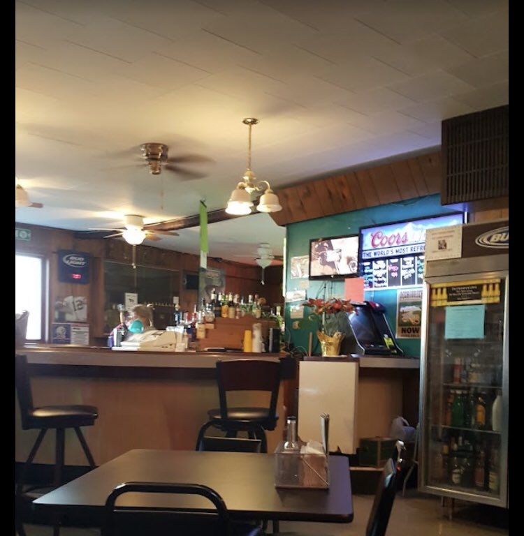 DivesOfWI's tweet photo. Doyleโs Moon Saloon,
Mosinee, WI
Submitted by: @abi.marlene on Instagram
#DivesOfWi #divebar #wisconsin #mosinee #moonsaloon #wi https://t.co/JmoEJkOhGR