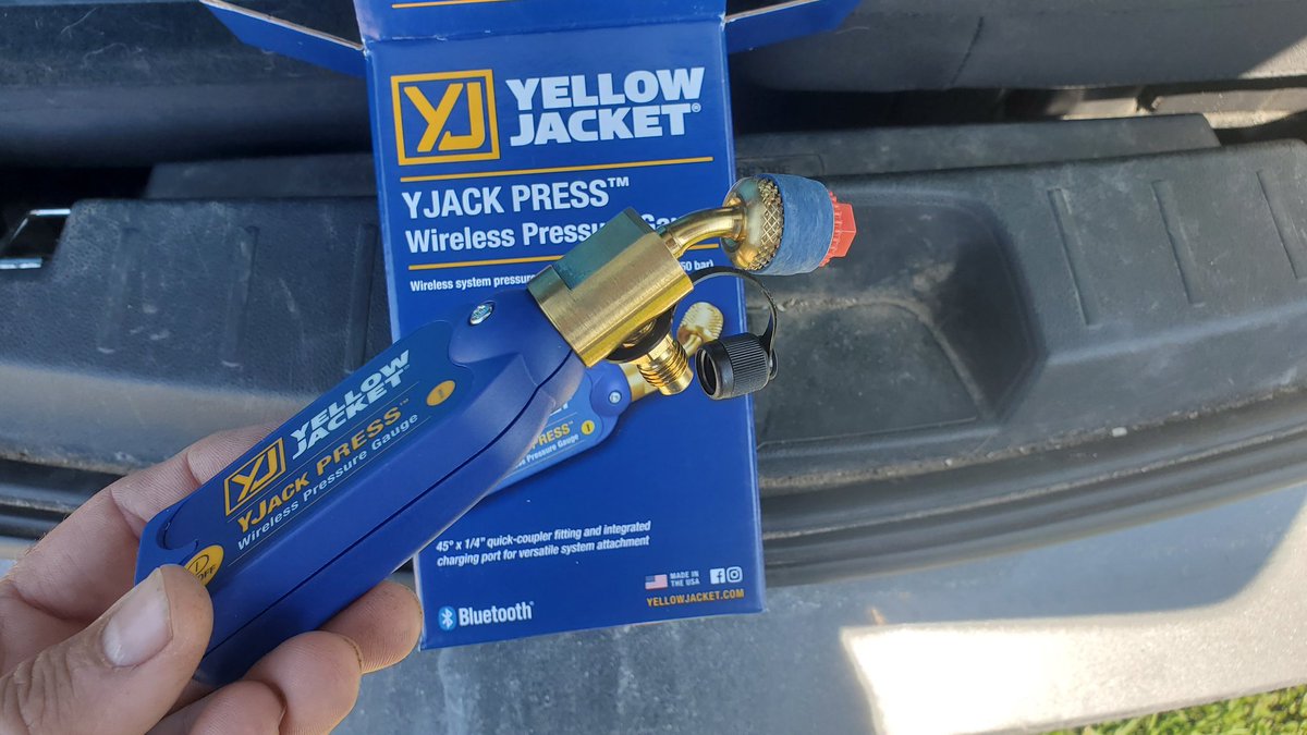 YJ has released their new YJack pressure probe!  It has a new unique feature with a built in charging and recovery tee.  Should be an interesting test!  
.
.
#hvac #hvacr #hvaclife #hvactool #hvaceducation #hvacknowledge #hvactraining #realhvacreallife #refrigeration <a href="/Ritchie_YJ/">YELLOW JACKET</a>