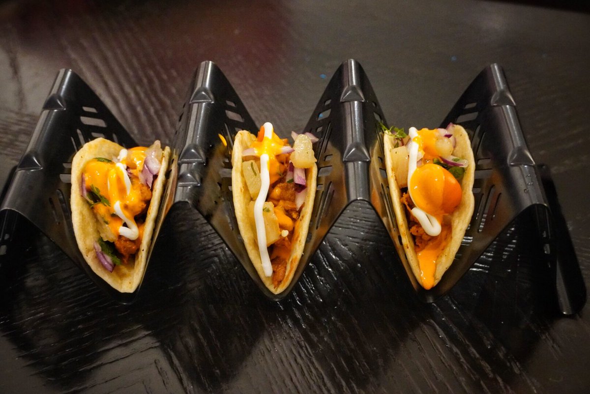 CalebBrown65's tweet photo. Sunday night tacos are the best! 

#countylinebbq #taconight #weekend #SummerVibes https://t.co/lYhOu53ahF
