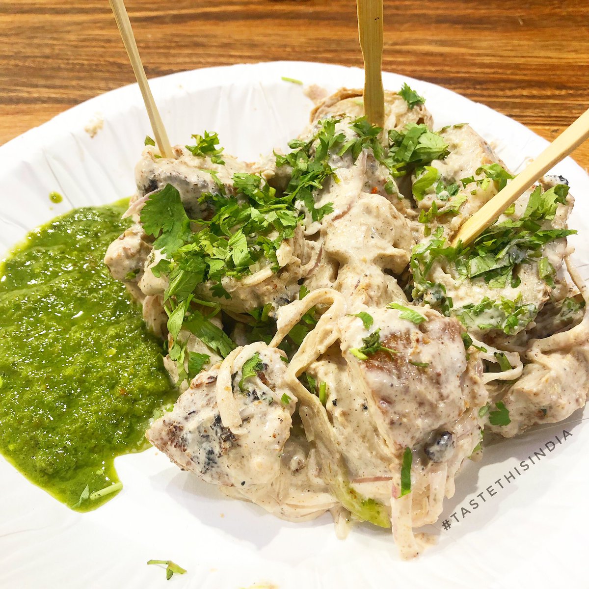 tastethisindia's tweet photo. Malai Soya Chaap

#chaap #soyachaap #malaisoyachaap #indianfoodbuff #tastethisindia https://t.co/1vWIGfJeDC