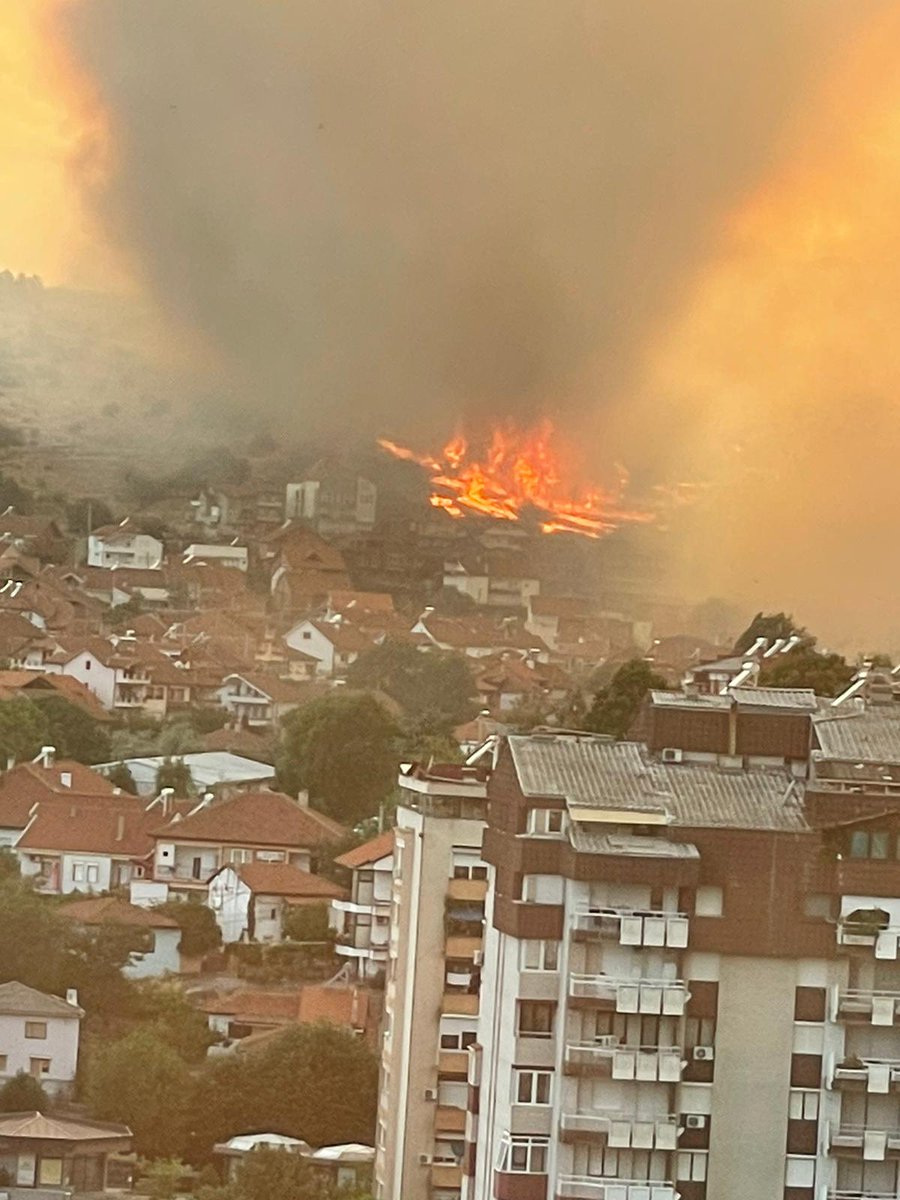Дечки помагајте изгоревме