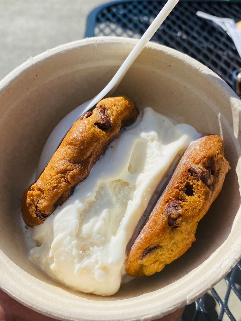 Our favorite summer delicacy comes to mind when we think about National Ice Cream Sandwich Day, which is today! We encourage all of you to swing by Bliss Small Batch Creamery so you can enjoy two locals come together for an epic ice cream sandwich! 🍨🍪