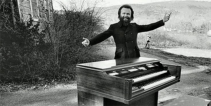 Happy birthday Garth Hudson    