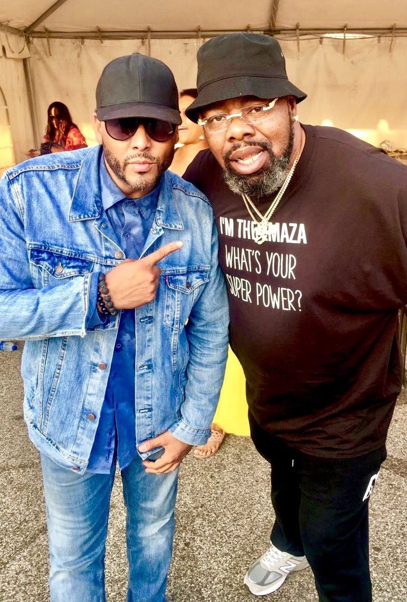 OfficialAlBSure's tweet photo. #AlBeez 🐝 around 🌍 @BizMarkie’s #HomeGoingService Aug 2, 2021 @ 2PM(EST) @BET. Tune in and Celebrate the Life of the #Diabolical #BizMarkie! Eulogy by @TheRevAl #Sharpton! #MarcelTheoHall #RestinPeace. #NobodyBeatstheBiz • #JustaFriend • #YouCaughttheVapors • #AlSure • https://t.co/63ETrvZNZn