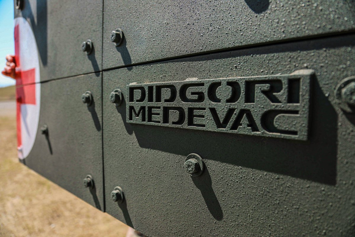 TheDeadDistrict's tweet photo. #Didgori #MEDEVAC at the multinational exercise #AgileSpirit 2021.
The Georgian🇬🇪 and Ukrainian 🇺🇦 soldiers trained on first aid and evacuation of the wounded. https://t.co/0cm1jlmHeL