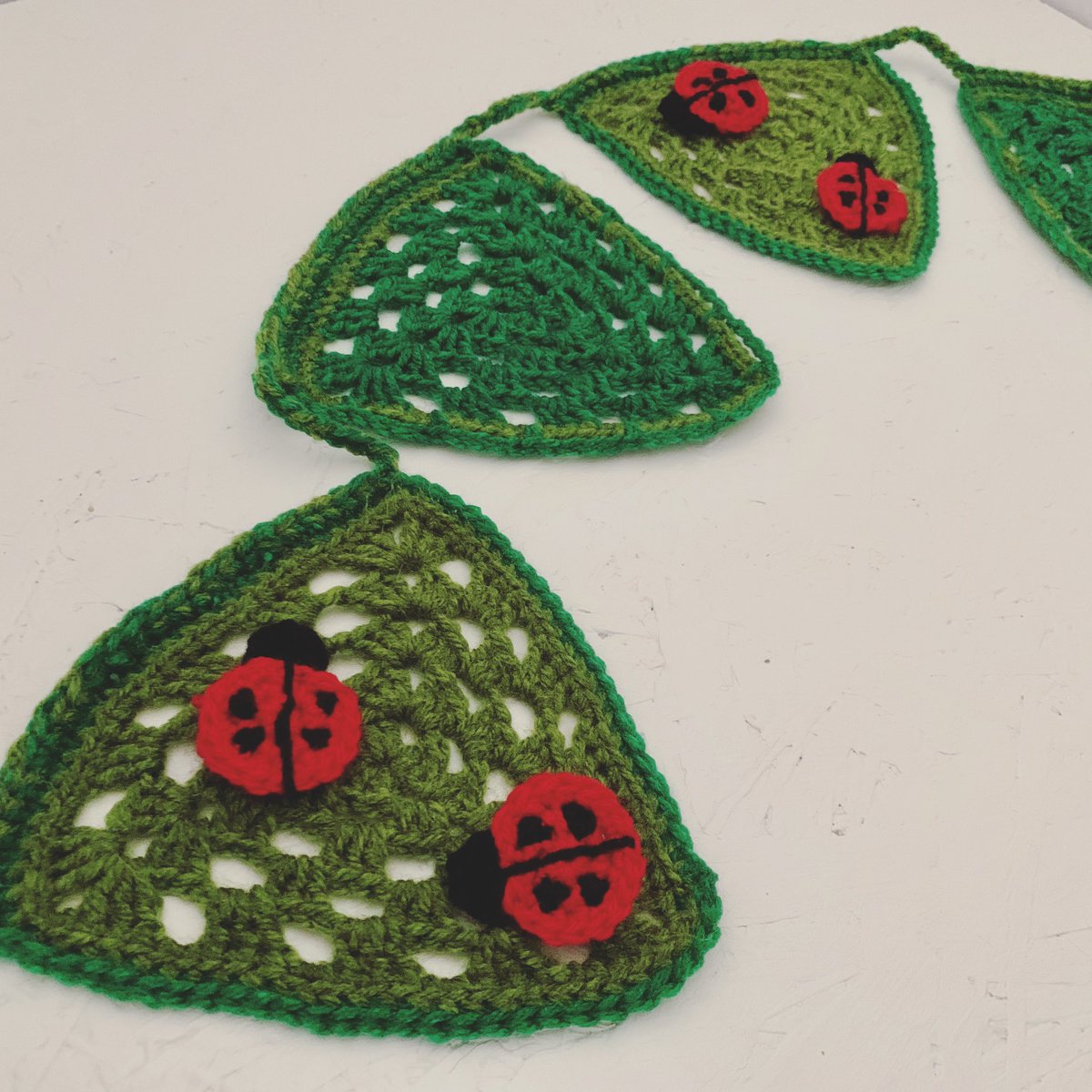 Hookstitchsew tweet media