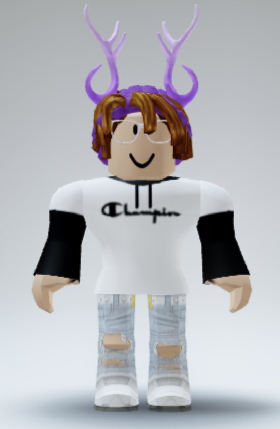 Zaydenhimself's tweet photo. @Sebmotions I’d say I’ll rate your avatar 10/10 just because of how creative you put into it and it looks very classic which I like.
Rate my avatar https://t.co/RHbJXxjZSj