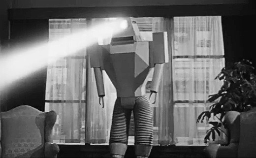 brschuck66's tweet photo. Nora and Frank (#KathleenCrowley &amp; #RichardDenning) are stranded in a deserted city and stalked by an advance guard of killer alien #robots in #TargetEarth (1954). Read all about it at #FilmsfromBeyond:
https://t.co/zx73c06CY2 https://t.co/LksH7u4ucB