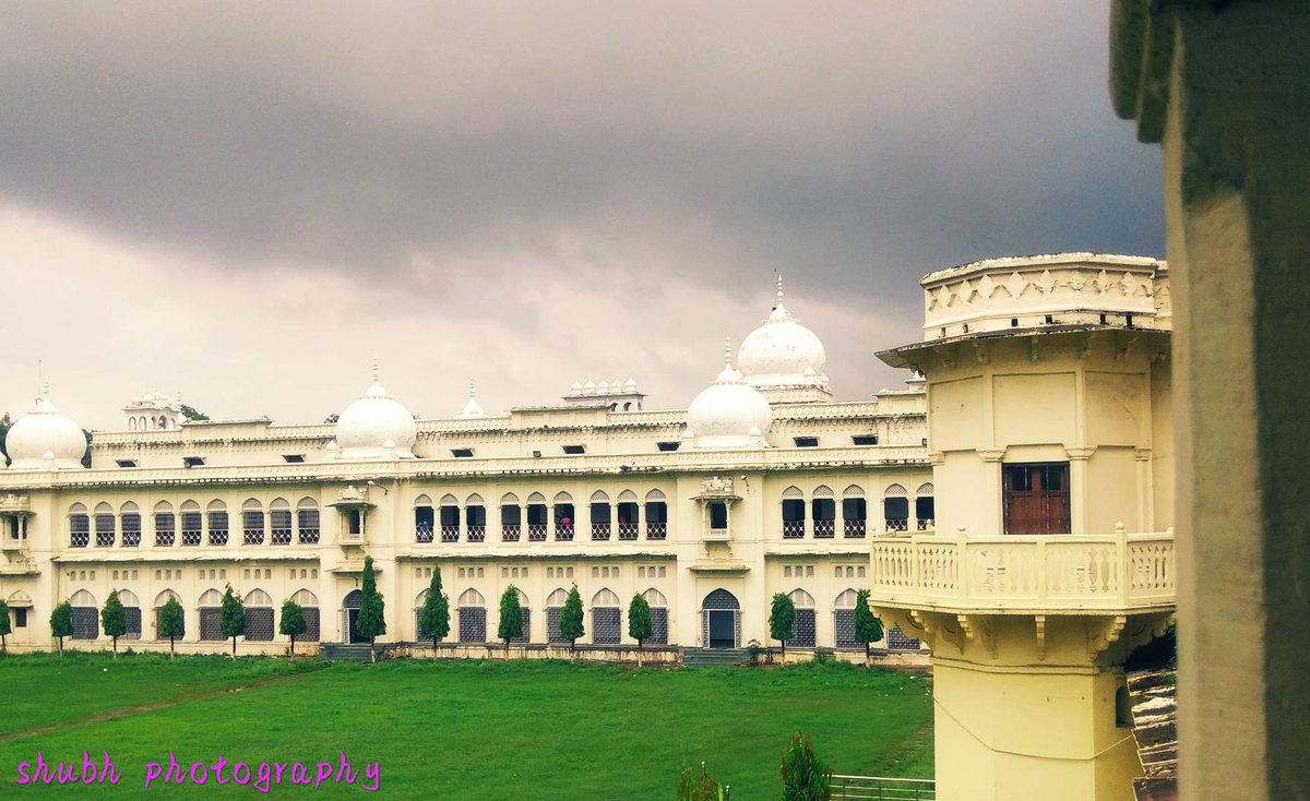 singh_priyajeet's tweet photo. As we stayed in this university for so long. We had a lot of fun and gain a lot of knowledge here. In the same way, it is also true that those beautiful memories of this university will always remain in our hearts.Thank you
@AbhinavKumarSr5 @rahul45038857 @DeanLucknow @lu_times https://t.co/PMtyzAB3va
