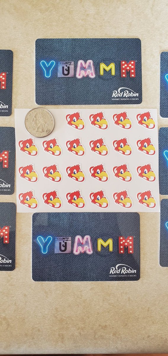 CompleteChaos2's tweet photo. I want to thank everyone for participating in the 2nd week of our #FindRed contest collaboration with @RedRobinRacing @redrobinburgers.
After a random name selection, the winner of the $10.00 Red Robin giftcard, during our 2nd week of #FindRed, is @toddarnold1967. https://t.co/tKE8xCna1q