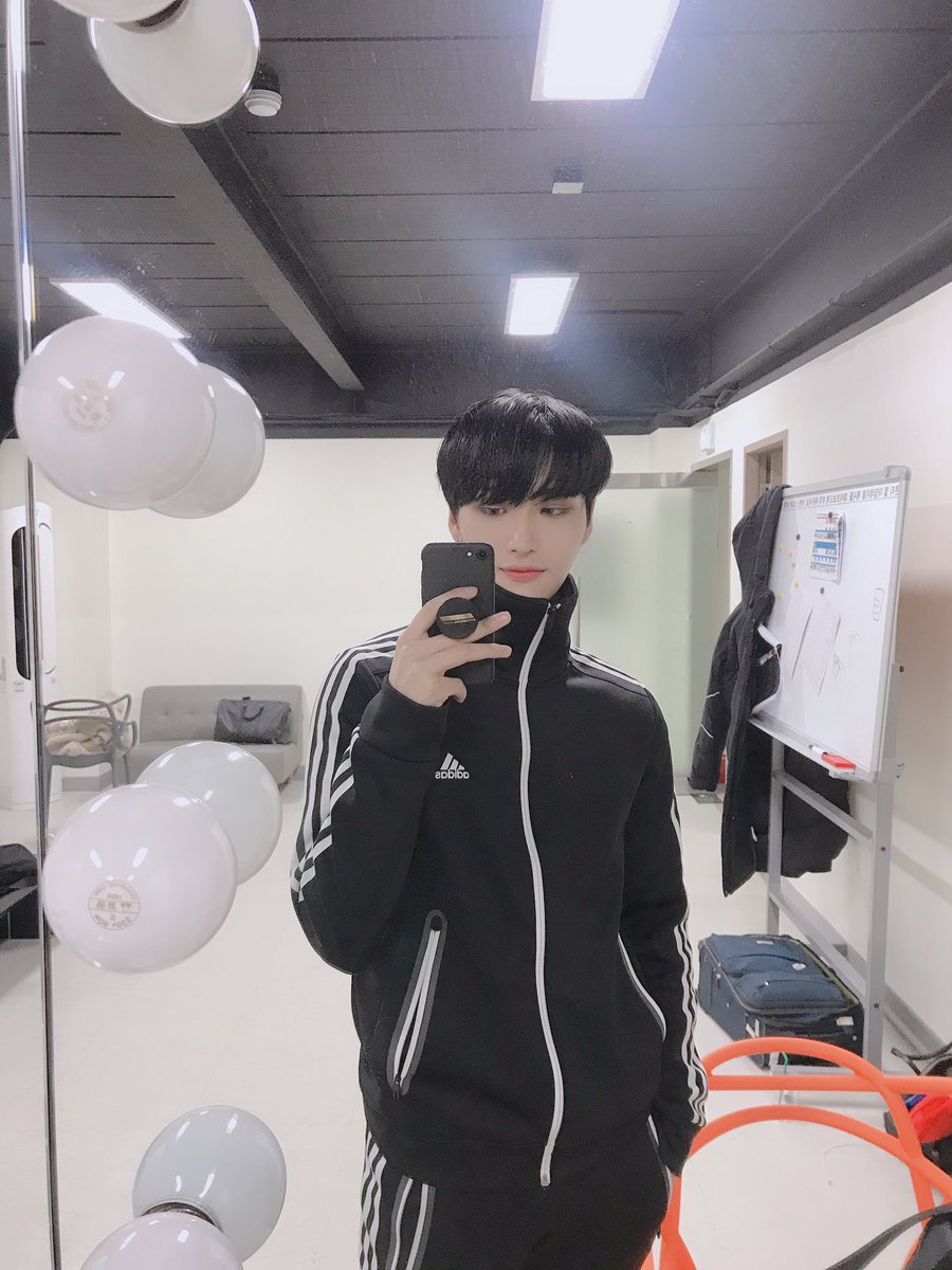 Anne ben bır keko'ya düştüm özür dilerim 
<a href="/ATEEZofficial/">ATEEZ(에이티즈)</a> #ATEEZ