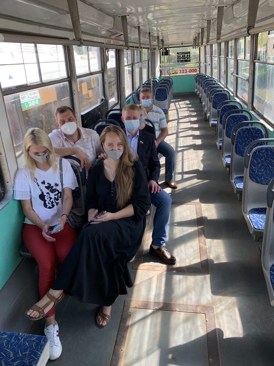 Alexkanaev's tweet image. Лучше друга не найдешь 
 
🐶 Сегодня на улицы Череповца вышел “песотрамвай”. m.vk.com/wall205966366_… #Череповец #бездомныеживотные #доброделы #зоозащита #песотрамвай #депутат #Канаев