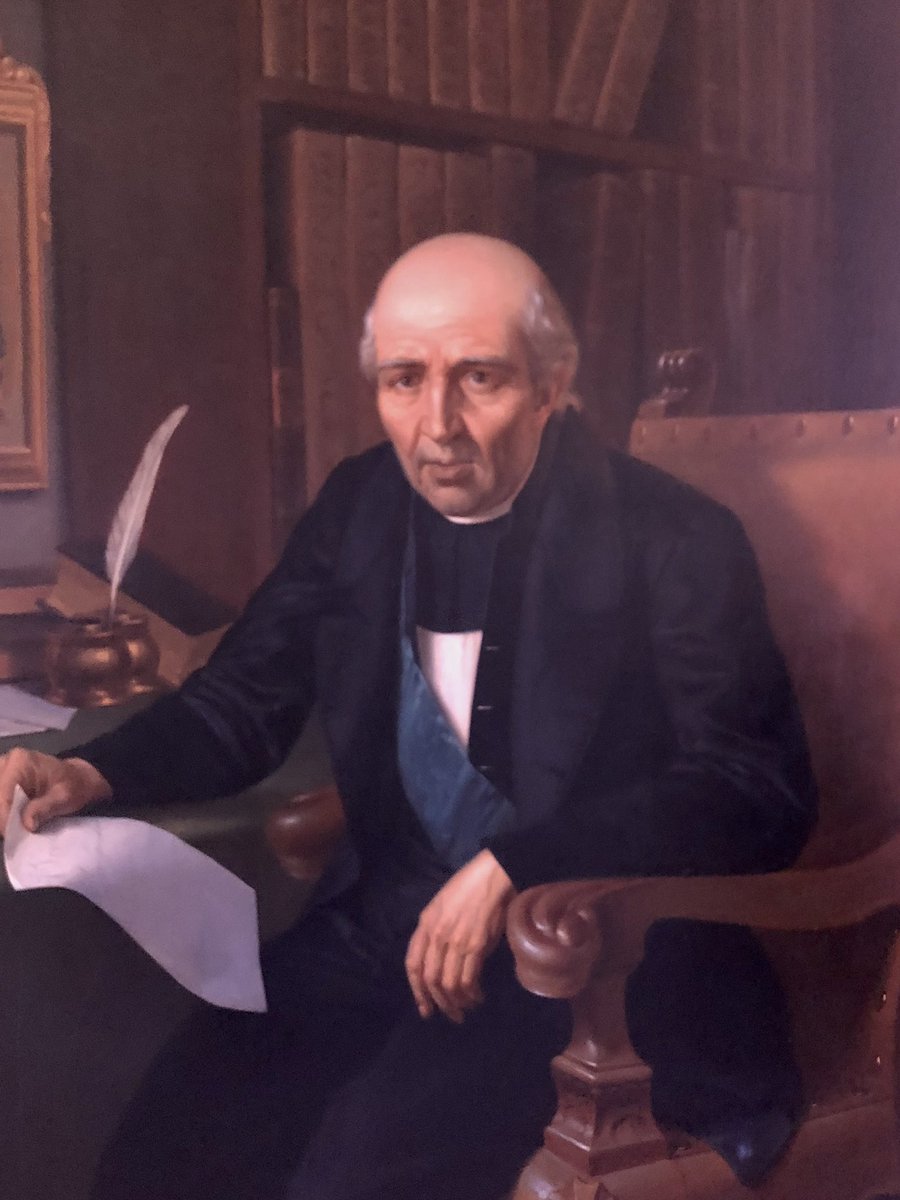 #Sabíasque para septiembre de 1810, Miguel Hidalgo vivía en la Casa del Diezmo de Dolores con su pareja, vecina de San Felipe, Josefa Quintana? Con ella tuvo dos hijos que vivían con él.En la misma casa vivía su medio hermano Mariano Hidalgo y sus dos medias hermanas. #guanajuato