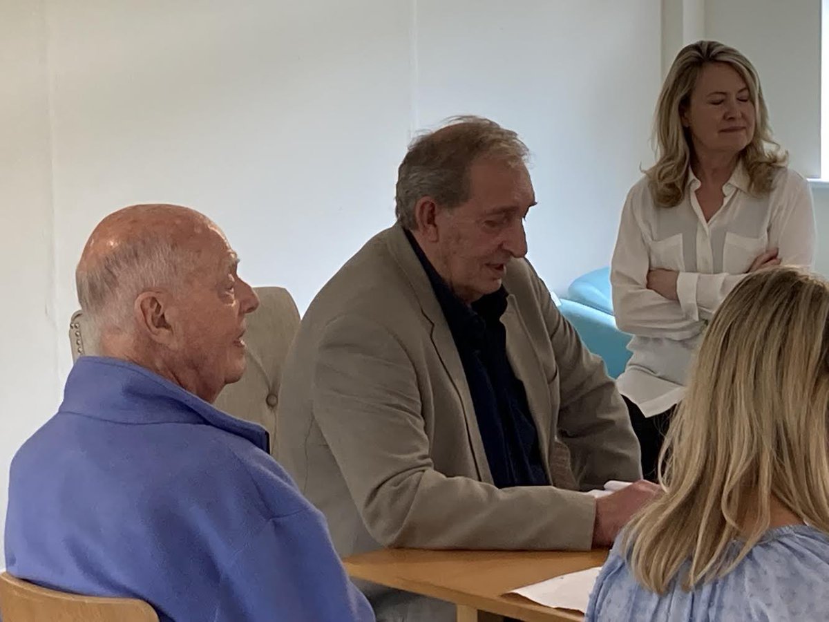 TheRayCooney's tweet image. Rehearsals almost done! A look back to day one! Time flies when you’re having fun! Two Into One opens @MillAtSonning on 5th August. #TwoIntoOne