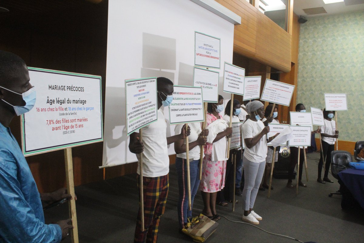 Atelier de déconstruction des anciens engagements et d'élaboration des nouveaux engagements. 
La parole aux OSC jeunes du cadre de consultation