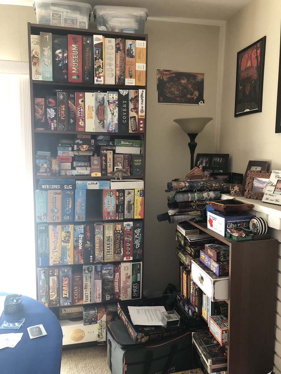 sharkker's tweet photo. Here’s my entry for the #JasperShelfieContest courtesy of ⁦⁦@BGTables⁩ - Thank you for the contest! https://t.co/M56lZlctlh