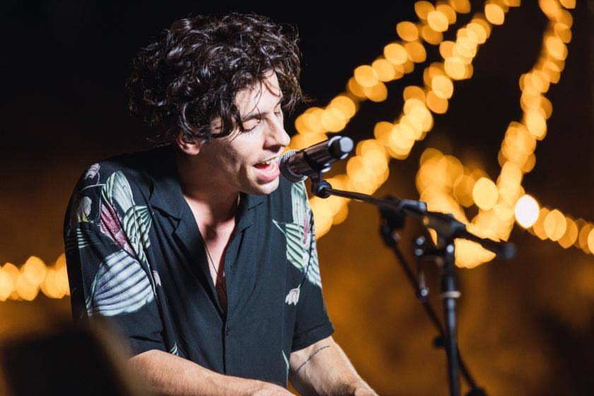 LiveTheRoof's tweet photo. El viernes pasado @veintiuno_music hizo vibrar la azotea de Alicante en #LiveTheRoof✨
#RoyalBliss #FreedomToMix #MixTheLimits
📸 @JamesLomax182 https://t.co/Awqd3KJXlM