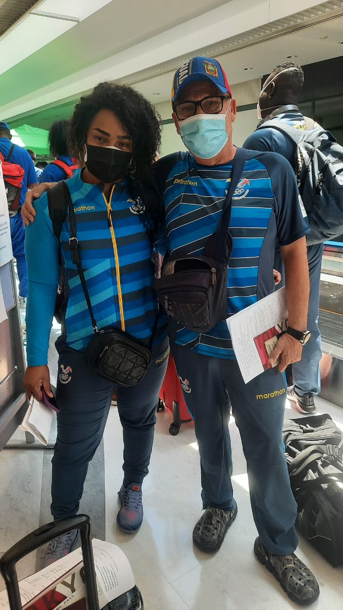 Hoy hubo otra medalla olímpica para un venezolano. No se cuenta en nuestro medallero pero sí en el corazón de quienes lo apreciamos y valoramos su trabajo. Esa plata de la ecuatoriana Tamara Salazar en las pesas fue bajo la dirección de su entrenador, el venezolano Jorge Rivero