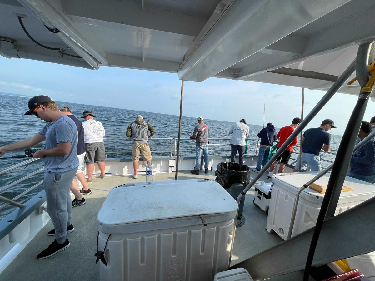 Thank you to all our customers, partners and peers who joined us last week in New Jersey for a day of fishing aboard the Mi-Jo on the Raritan Bay! 🐟 🛥️

Check out our events page to see where we'll be next: starburst.io/events
