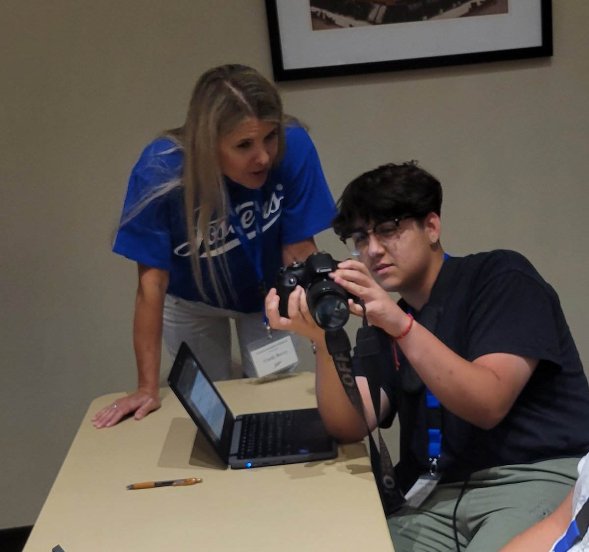 mavyrbk's tweet photo. Ready for some monarch learning! #varsityyb https://t.co/BJT3kLCXqr