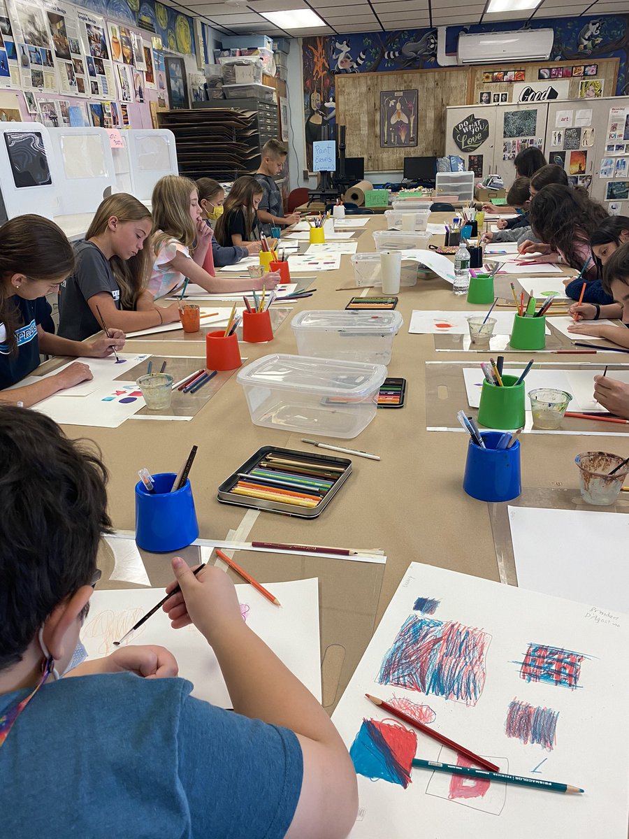 Ms_Stomber's tweet image. What an awesome first day of @SFAMassapequa #mixedmedia camp! 🎨Today we #experimented with #prismacolor pencils, #watercolor pencils, #sharpies, #markers &amp;amp; #watercolorpens !