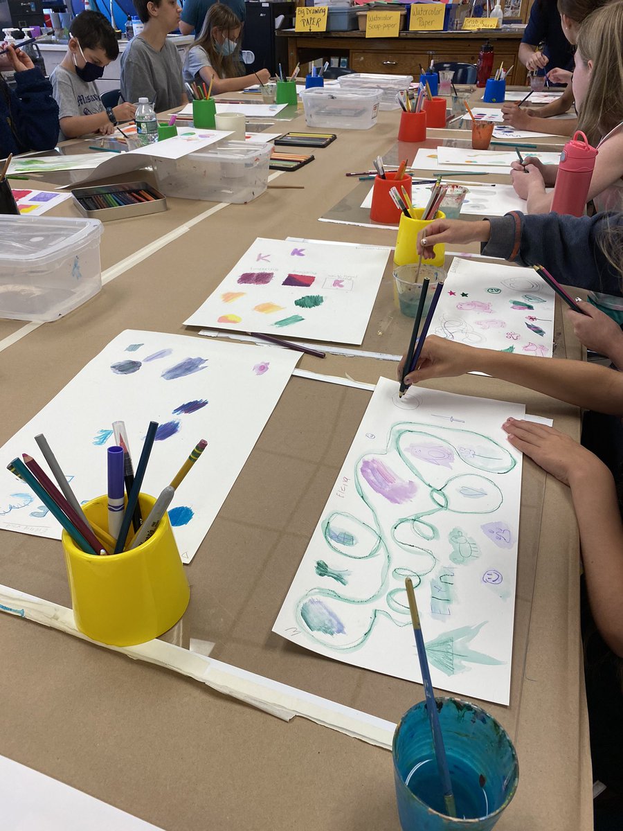 Ms_Stomber's tweet image. What an awesome first day of @SFAMassapequa #mixedmedia camp! 🎨Today we #experimented with #prismacolor pencils, #watercolor pencils, #sharpies, #markers &amp;amp; #watercolorpens !