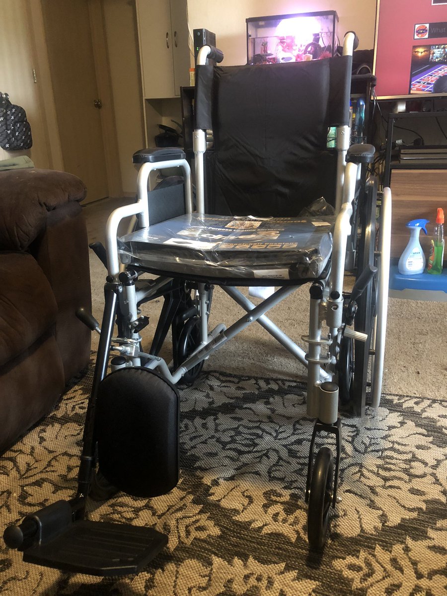 NMScafe's tweet photo. OOOOOOOO🤯🥰🚀
Aww yiss, time to tidy the living room with a reacher, ✨let's gooooo✨ #fancywheels #thankAtlasForTheLoner🚀 https://t.co/eS2FNlvabI
