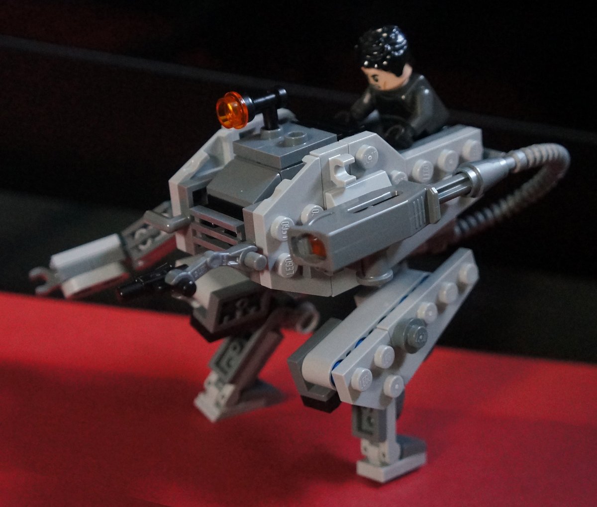 GamesUltimo's tweet photo. Another Mech build, this time, the D-Walker from MGSV! I am totally addicted to Lego right now. 

#Lego #Dwalker #mech #metalgear https://t.co/3cUw0IOaTe